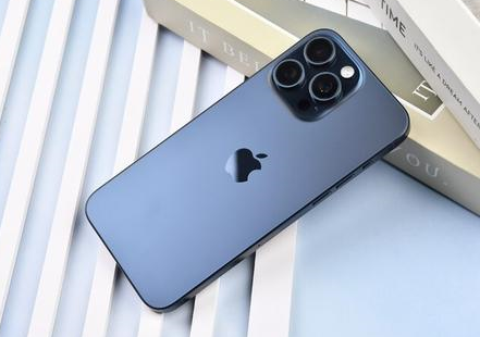 海淀苹果维修点分享iPhone 15 Pro Max屏幕更换全新实操风险 